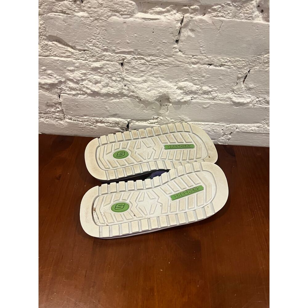 Skechers Women's  Platform Floral Flip-Flops Sandals Purple White Size 8 - Picture 3 of 4